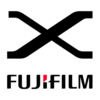 Le X-T1 est sorti initialement en 2014 pour célébrer le 80e anniversaire de Fujifilm. Il a été à l’origine de la révolution des appareils photo hybrides. Près d’une décennie et cinq générations plus tard, les toutes dernières avancées technologiques Fujifilm sont arrivées sur le X-T5, apportant aux photographes une qualité d’image inégalée dans un boîtier intemporel, classique et populaire.