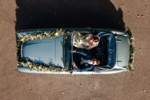 Arrivée en voiture Parfois juste conduire